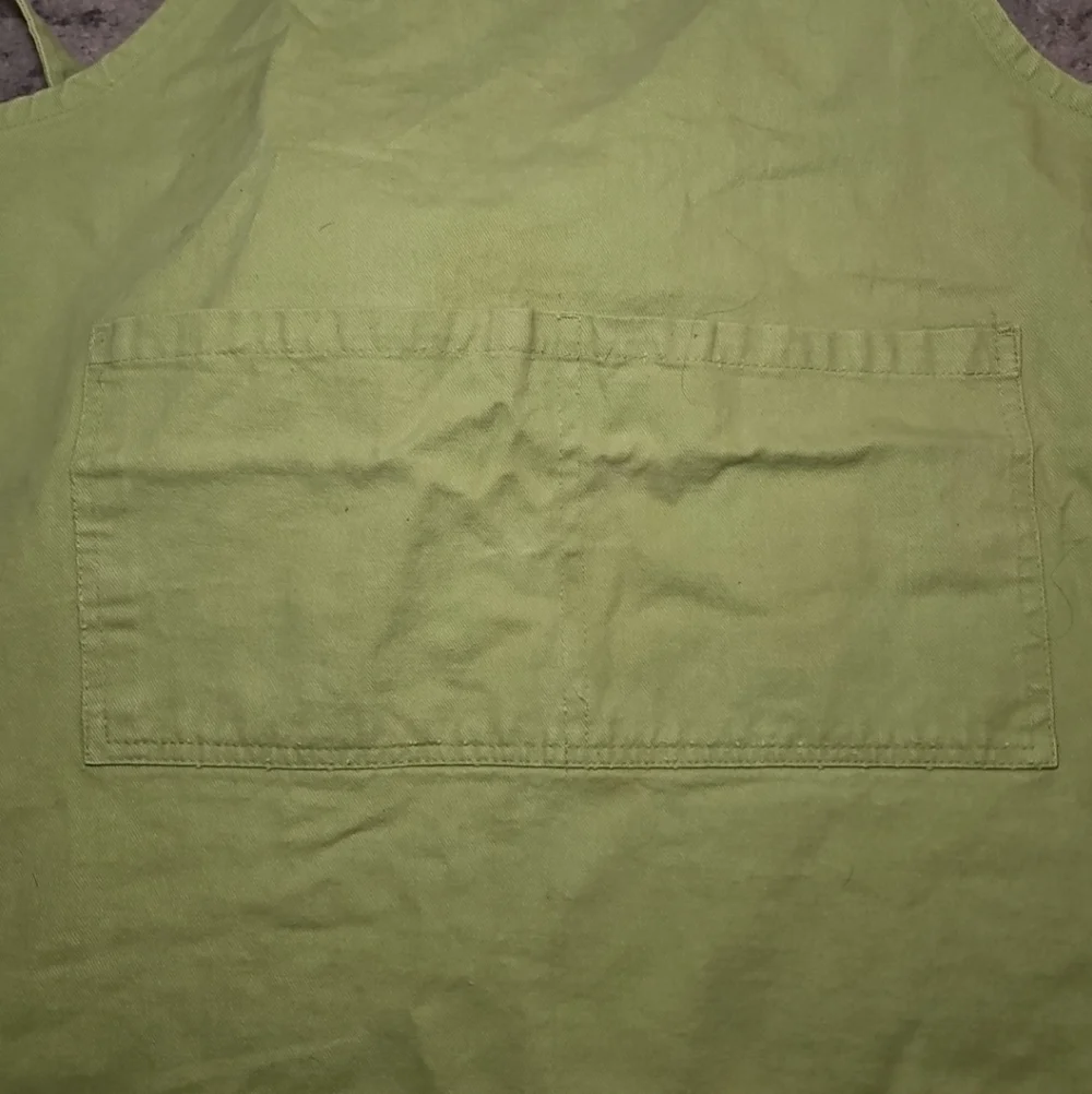 Williams Sonoma Adult & Kid Matching Green Apron Cooking Craft Garden Set
